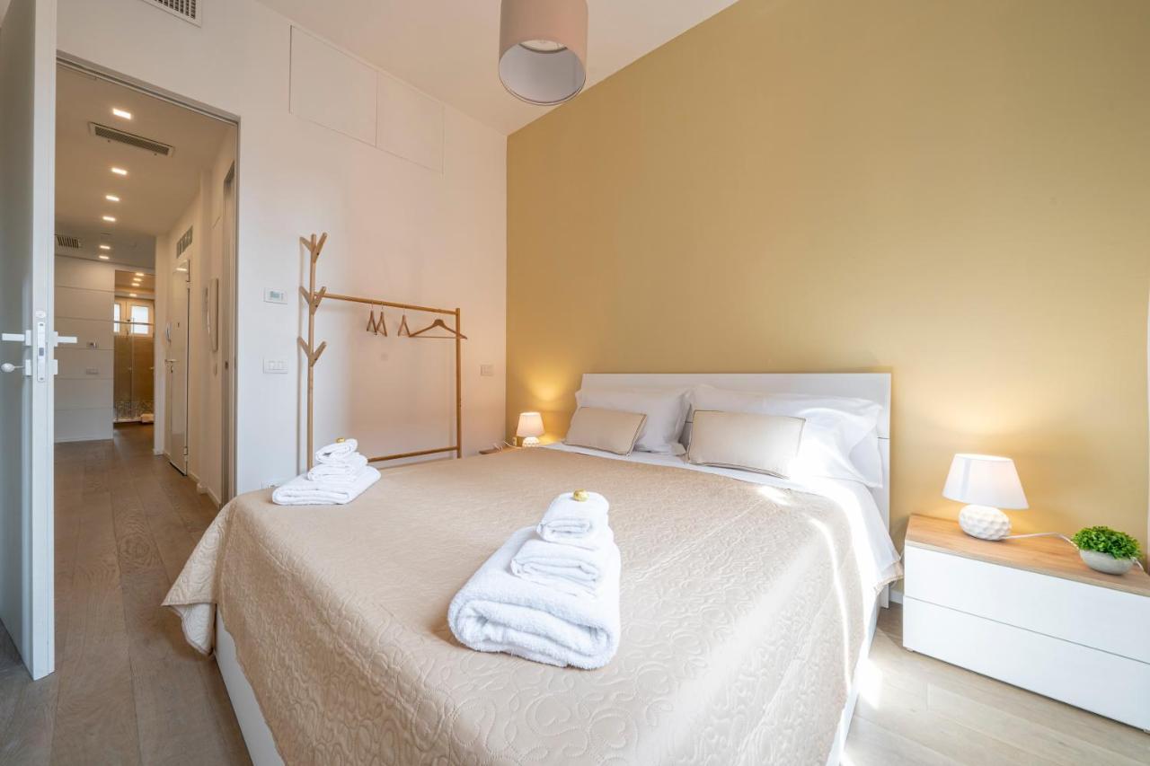 Piazza Maggiore-Luxury Apartment-Elegant Terrace Болонья Екстер'єр фото